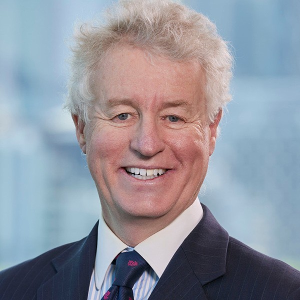 Mr Peter Jones AM